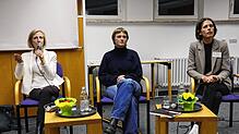 Die Expertinnen Gudrun Herb, Tessa Sommer und Alexandra Maigler (von links) standen Rede und Antwort bei der Podiumsdiskussion zum Thema ...