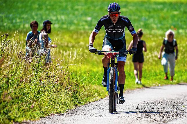 Bild 34: Starke Lokalmatadoren bei Waldhaus Bike-Marathon des VBC Waldshut-Tiengen &ndash; und wir haben Bilder!
