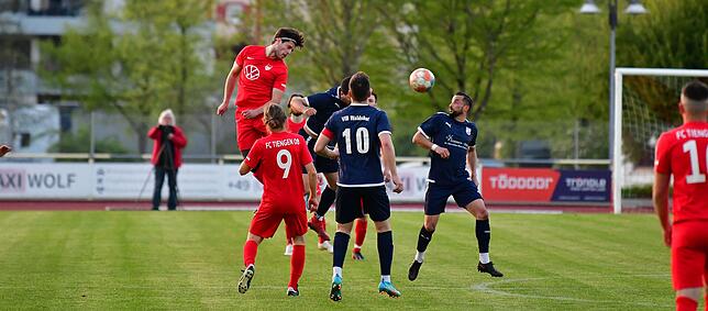 Bild 4: FC Tiengen 08 zieht durch ein 4:2 gegen den VfB Waldshut ins Pokalfinale ein