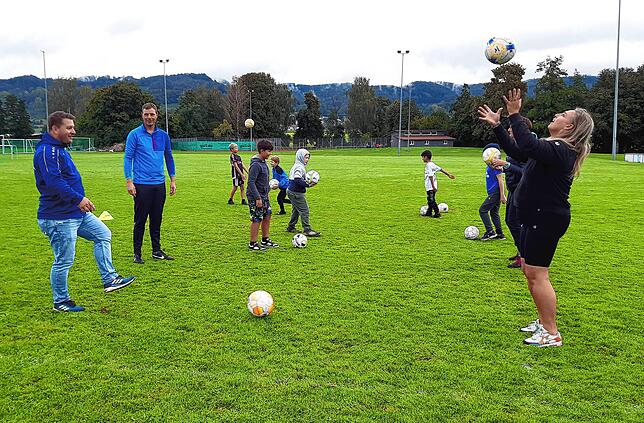 Ende September 2023 sportelte Tina Gutemann noch mit den Kindern beim Schulsporttag in Frickingen – im Oktober traf sie dann die ...