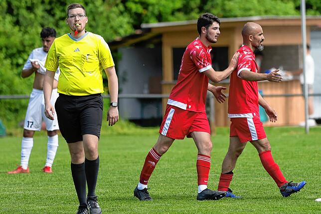 Bild 27: FC Erzingen siegt 4:1 bei der SG Weilheim/Gurtweil – wir haben Fotos!