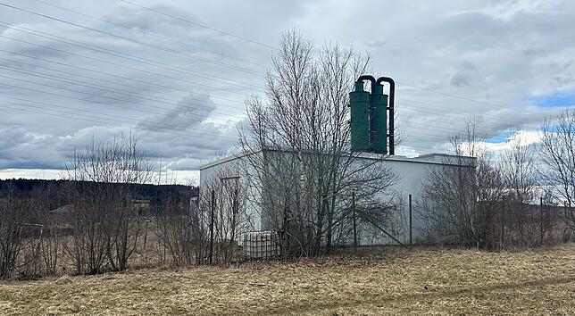 2019 wurde die Grundwasserreinigungsanlage abgeschaltet. Auf dem ehemaligen Verbrennungsplatz wurden bis in die 70er Jahre ...