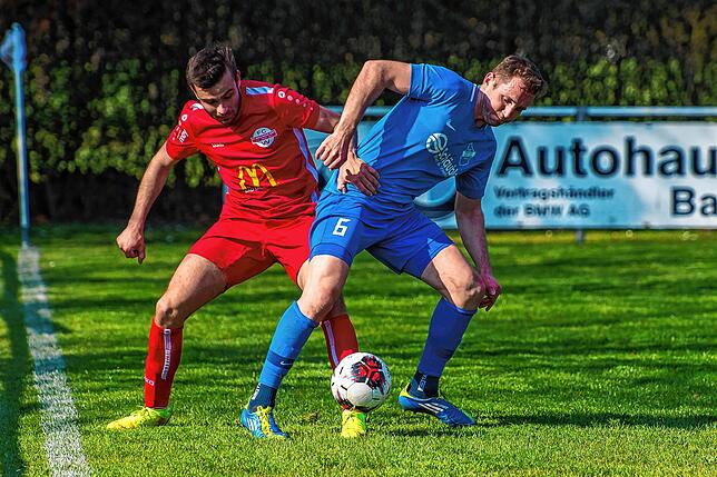 Bild 24: TuS Efringen-Kirchen gelingt ein 3:1 im Abstiegskampf beim FC Wallbach &ndash; und wir haben Bilder!