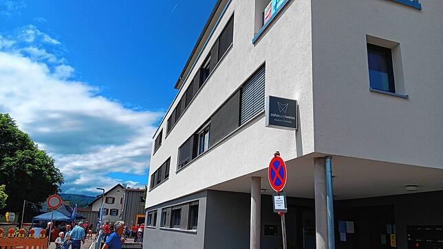 Bild 15: Bilder vom Einweihungsfest soziales Projekt Pfarrwiese