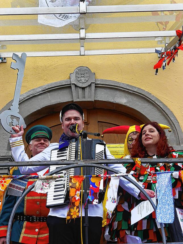 Bild 45: Die besten Bilder vom Rathaussturm in Hilzingen