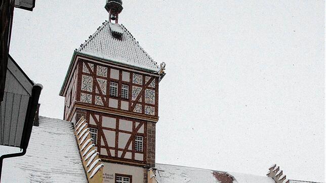 Für Bräunlingen, hier das Mühlentor im Schnee, heißt es zumindest finanziell: 2021 muss der Gürtel enger geschnallt werden.