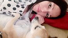 Manuela Löker und ihr Hund leiden immer noch unter den Folgen des Autounfalls am 3. Juli 2020. Die Hundehalterin bleibt auf den ...