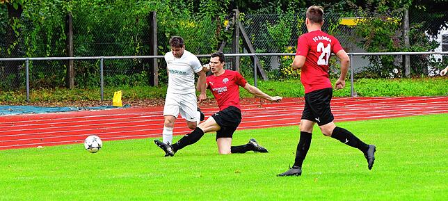 Bild 6: FC Hochrhein gewinnt 1:0 bei der SG FC Wehr/Brennet &ndash; und wir haben die Bilder!