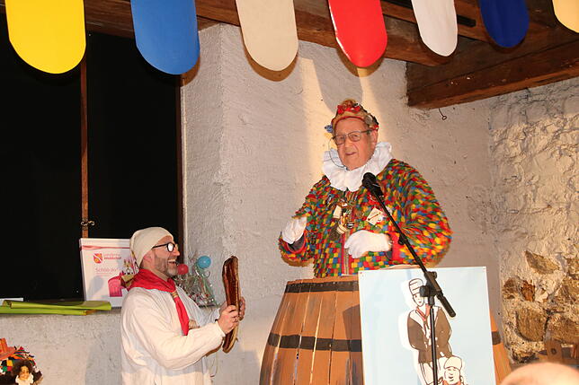 Bild 4: Die schönsten Bilder vom Heringsessen in Waldshut-Tiengen: Tradition und Genuss im Fokus