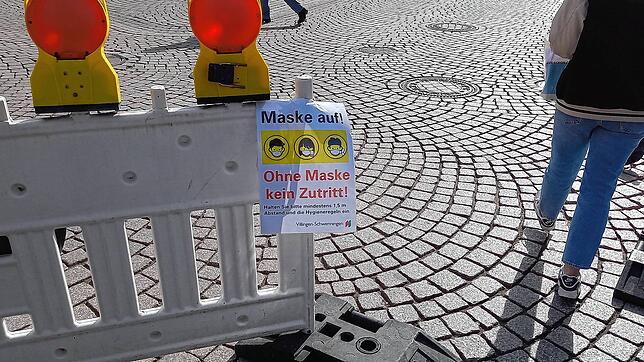 In vielen Bereichen herrscht in der Öffentlichkeit wegen Corona Maskenpflicht. In Asien war das Tragen eines Mundschutzes in vielen ...