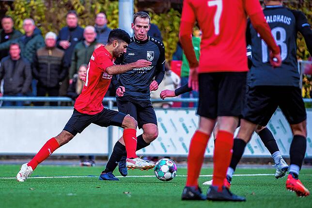 Bild 7: SV Waldhaus gewinnt beim FC 08 Bad Säckingen mit 3:1 &ndash; und wir haben Bilder!