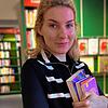 Anna Linster arbeitet als Lektorin in einem Münchner Verlag. Was ihren Beruf ausmacht, erzählt sie im SÜDKURIER-Interview.