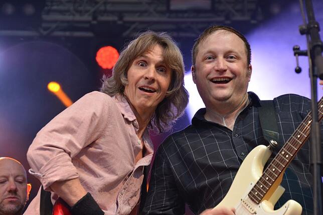 Bild 13: Das Sommersinnfonie-Konzert mit den The Dire Straits Experience in Bildern