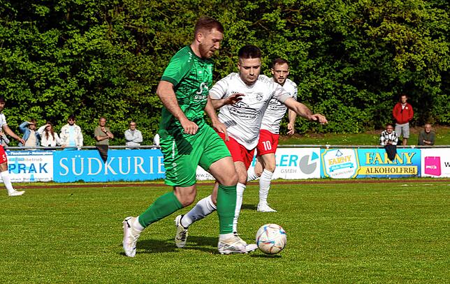 Bild 33: Unsere Bildergalerie vom Bezirksliga-Spitzenspiel zwischen dem FC RW Salem und TSV Aach-Linz