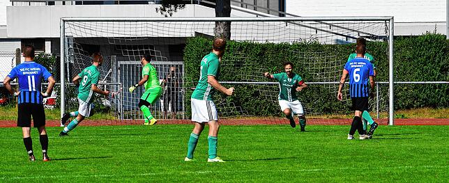 Bild 9: SG FC Wehr-Brennet besiegt den FC Zell mit 3:2 &ndash; und wir haben Bilder!