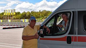 Joachim und Sabine Michaelis gewannen in ihrem Camper Fiat Pilote V630 J die Vorrunde zum Camper des Jahres in Steißlingen.