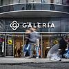 Eine Filiale von Galeria auf der Frankfurter Zeil an der Hauptwache. Die neuen Eigentümer der insolventen Warenhauskette Galeria ...