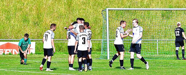 Bild 1: SV Buch besiegt den FC Zell deutlich mit 5:1 – und wir haben Fotos!