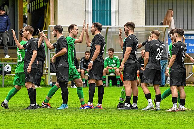 Bild 2: FC Wittlingen besiegt den SV Waldhaus mit 3:1 – und wir haben Bilder!
