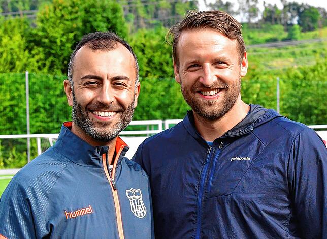 Wiedersehen beim FC Basel: Timo Jankowski (rechts) wird ab 1. Juni neuer Chef von Erkan Aktas, der bei den Baslern als Co-Trainer der ...
