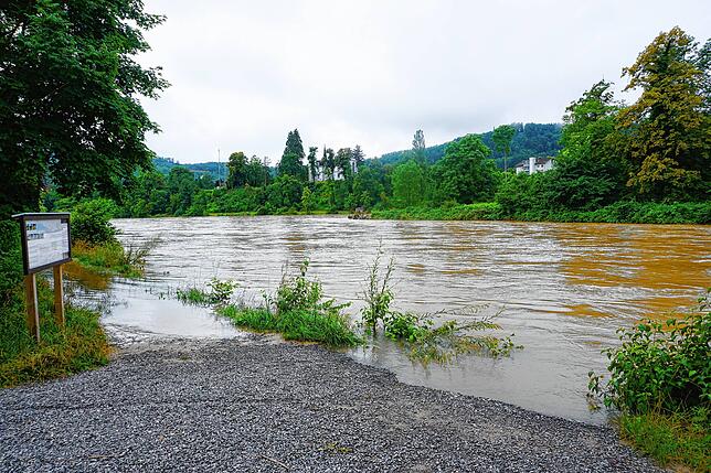 Bild 9: Heftige Unwetter und Hochwasser am Hochrhein und im Südschwarzwald (mit Videos) &ndash; Helfer vom Hochrhein im Krisengebiet im Einsatz