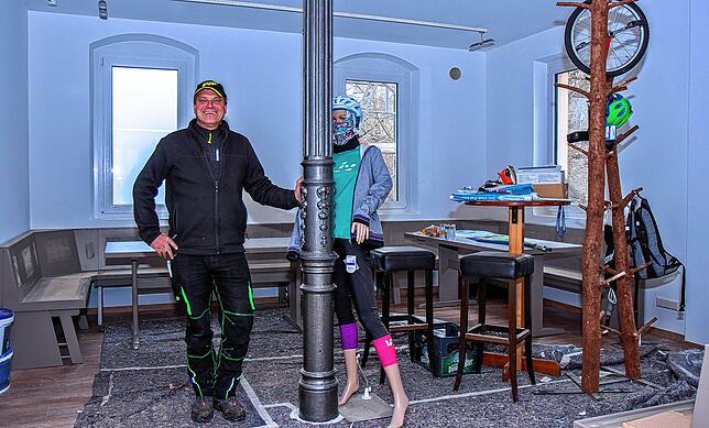 Wo derzeit die Handwerker das Sagen und eine Abstellecke haben, wird Buck bald einen gemütlichen Treffpunkt für Fahrrad-Touristen anbieten.