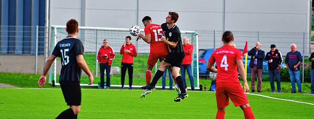 Bild 36: FC Hochrhein gewinnt das Derby beim SV Jestetten mit 3:1 &ndash; und wir haben Bilder!