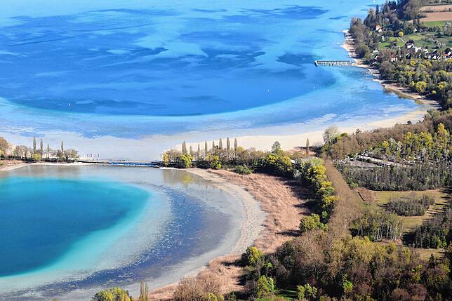 Bild 23: Bodensee oder Kroatien? Wenn Niedrigwasser atemberaubende Farben offenbart