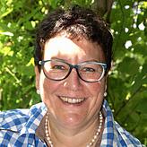 Claudia Rinkenburger, 58, ist Hausfrau und Kräuterpädagogin in Stockach.