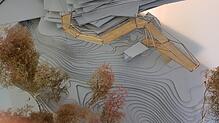 Das Modell von Steg, Aussichtsplattform, Treppenturm und Schutzhütte aus der Vogelperspektive.