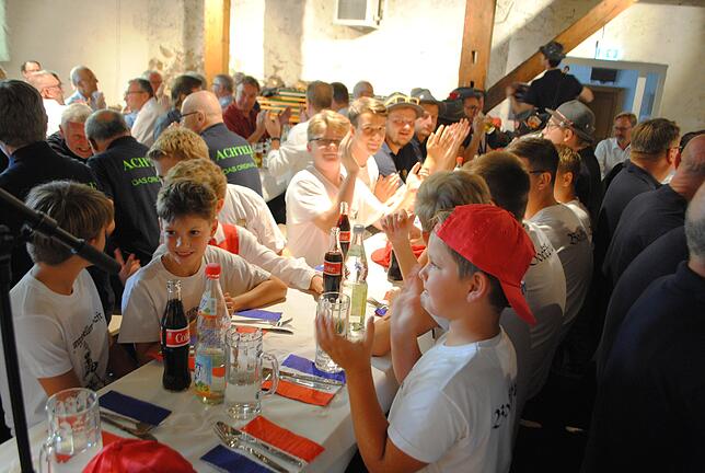 Bild 37: Bilder vom Gulaschessen der 551. Waldshuter Chilbi in der Stadtscheuer