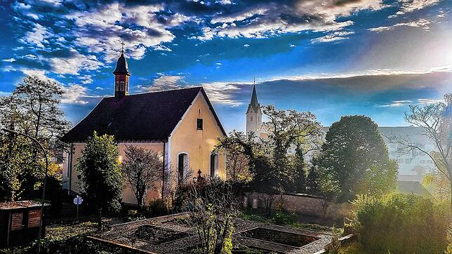 Ziel des neuen Fördervereins Kapuzinerkirche Engen ist der Erhalt und die Sanierung der idyllisch unterhalb des ehemaligen Engener ...