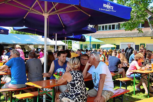 Bild 12: Hausherrenfest 2024: Bilder der Festmeile am Seeufer