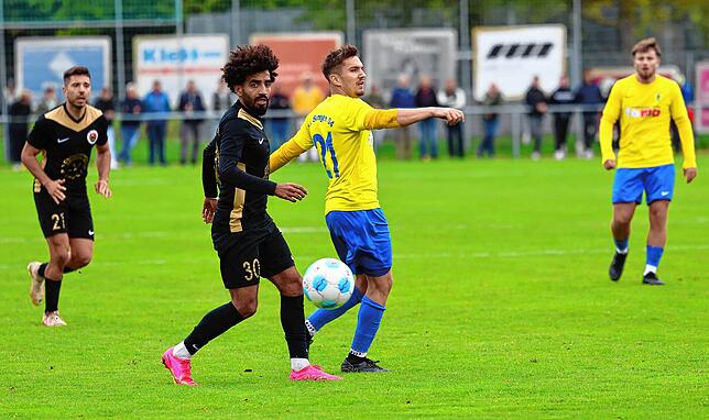 Bild 19: Unsere große Bildergalerie vom Pokal-Derby zwischen dem TSV Singen und dem FC Singen 04
