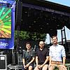 Freuen sich auf die Open-Air-Konzerte direkt am Bodenseeufer (von links): Jens Buck (Vaddi Concerts), GZH-Leiter Matthias Klingler und ...