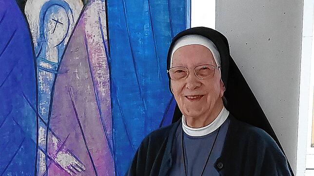 Schwester Aleydis feiert heute ihren 100. Geburtstag im Pflegeheim Maria Hilf des Klosters Hegne. Sie ist dankbar für die vielen ...
