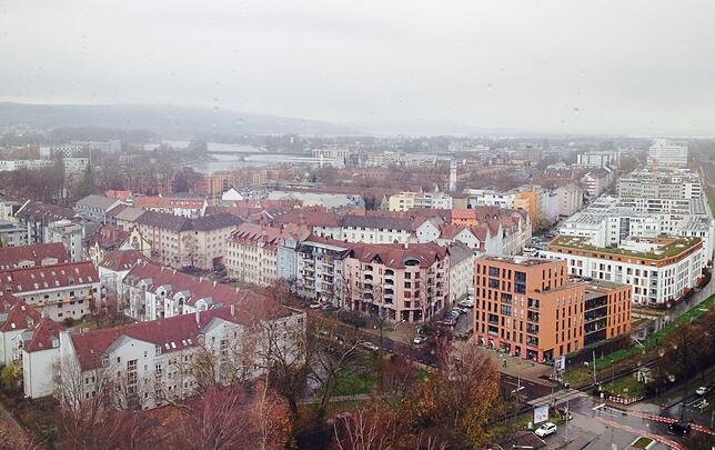 Petershauser Jahnstraße Fahhradstraße Blick vom 11. Stock des Telekom Gebäudes