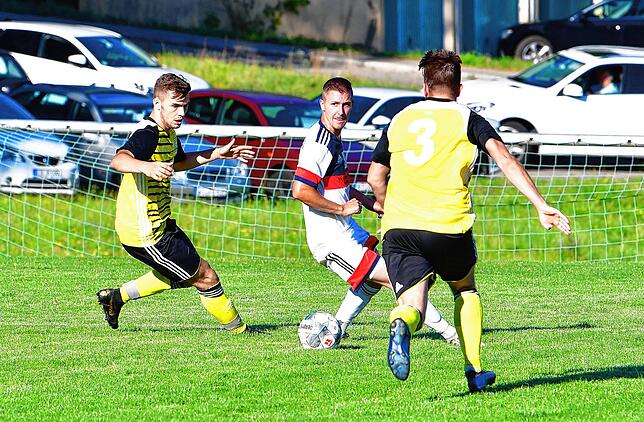 Bild 46: SV Eichsel dreht binnen drei Minuten das Spiel im Rothaus-Bezirkspokal zum 4:3-Sieg bei der SG Niederhof-Binzgen &ndash; und wir haben Bilder!