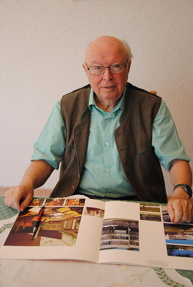 Rudolf Schließmann erinnert sich an die Bauzeit.