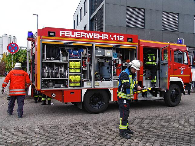 Bild 6: Feuer, Verletzte und Vermisste: Die besten Bilder von der Hauptübung der Salemer Feuerwehr