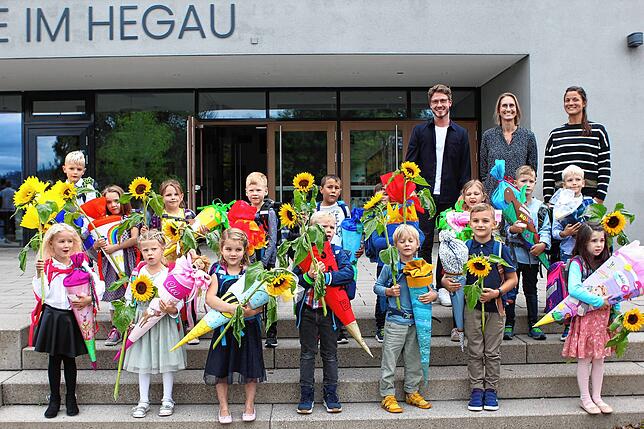 Die Klasse Lernlandschaft 1 der Christlichen Schule im Hegau Hilzingen mit Ihren Klassenlehrern Michael Scholz, Johanna Schorre und ...