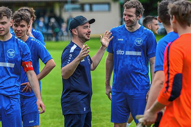 Bild 27: SG Stühlingen/Weizen siegt 5:1 beim FC Geißlingen und feiert den  Meistertitel – wir haben Fotos!