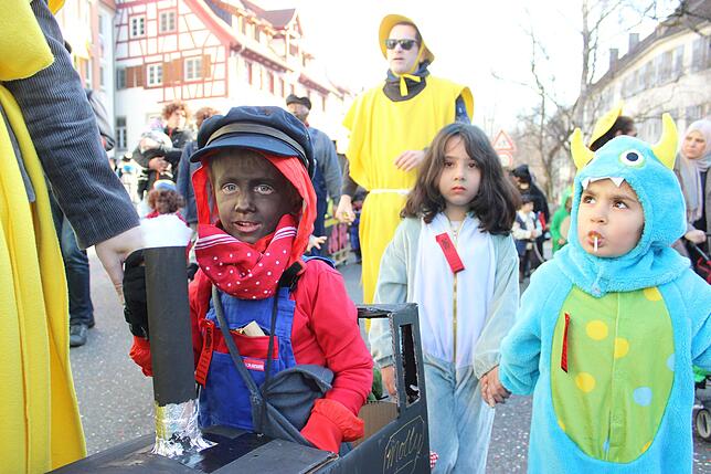 Bild 38: Kindergartenumzug: "1000 Kinder ziehen auf die Hofstatt"