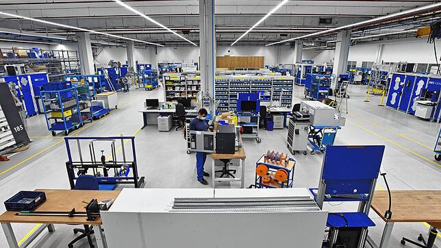 Blick in das IMS Gear-Technikzentrum in Donaueschingen. Die 1700 Mitarbeiter des Unternehmens haben 2021 einen Bonus erhalten.