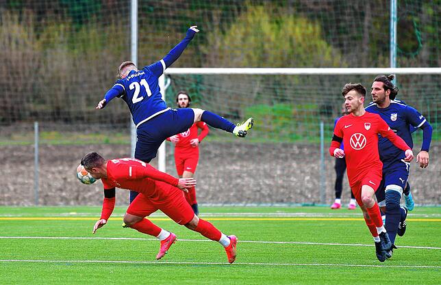 Bild 18: FC Tiengen 08 und der VfB Waldshut trennen sich 1:1 im Derby &ndash; und wir haben Bilder!