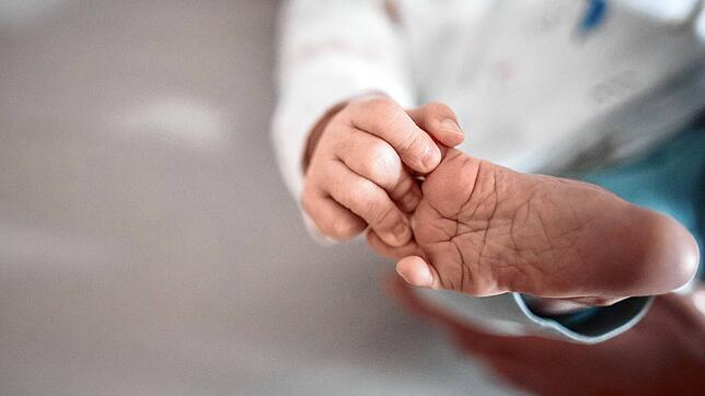 (Symbolbild) Deutschlandweit sind die Namen Emilia und Matteo im Jahr 2021 die beliebtesten Babynamen gewesen, in Konstanz schaffen es ...