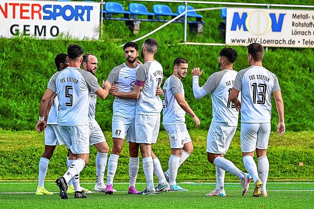 Bild 1: TuS Stetten gewinnt 6:2 gegen den FC Hochrhein – und wir haben Bilder!
