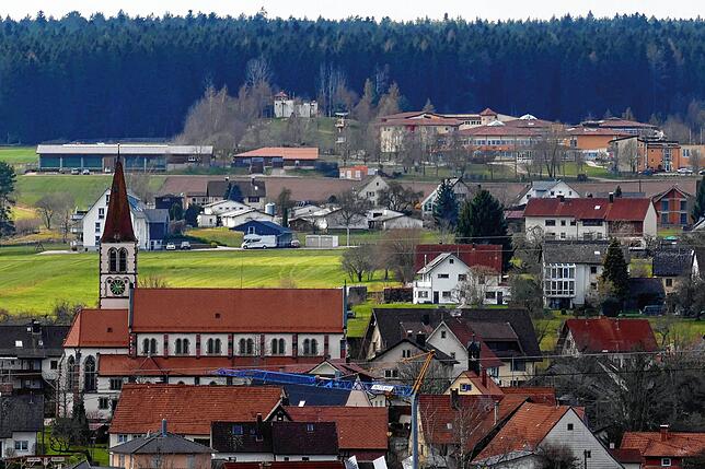 Bild 3: Rettungsschirm, Kurzarbeit, Insolvenz? Wie geht es nach dem Reha-Abbruch im März und der Absage im April mit der Tannheimer Nachsorgeklinik weiter?