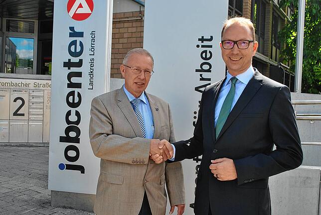 2017: Norbert Sedlmaier, Leiter der Arbeitsagentur Lörrach, geht nach 25 Jahren in den Ruhestand. Sein Nachfolger ist Andreas Finke.