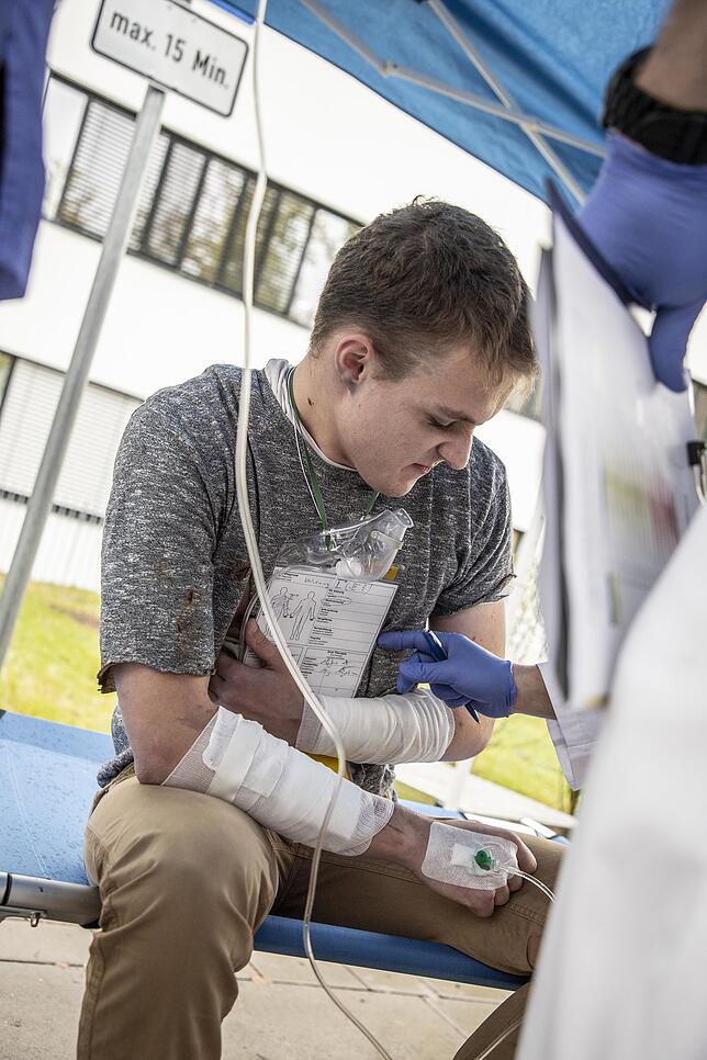 Bild 4: Anti-Terror-Übung: Wie sich das Klinikum Konstanz auf einen Anschlag mit Schwerverletzten vorbereitet
